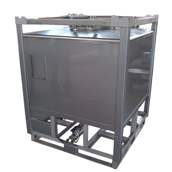 Cubic stainless steel tank with strong frame